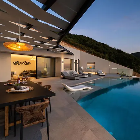 Villa Aeliades *
