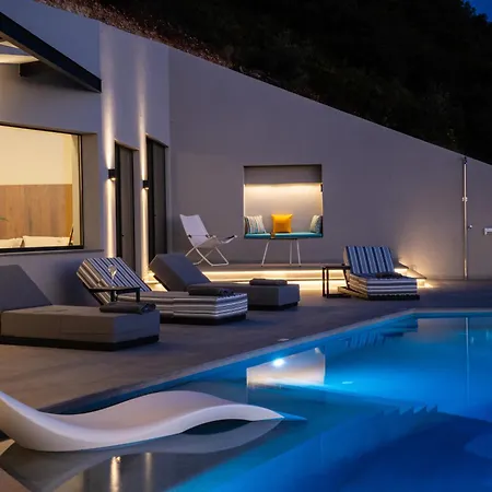 Aeliades Villa *