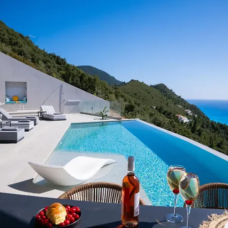 Aelliades Villa Áyios Nikítas