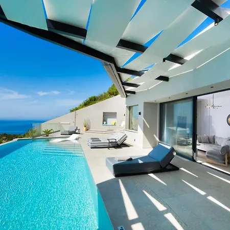 Aelliades Villa